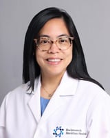 Stephanie E Chin